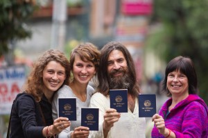 BLUE BOOK (Libro Azul): el pasaporte simbólico de los amigos del Tíbet